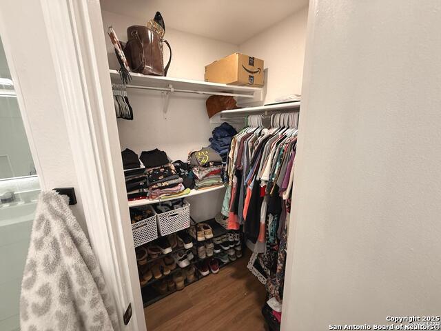 Image 22 of 45 For 258 Burlington Dr.