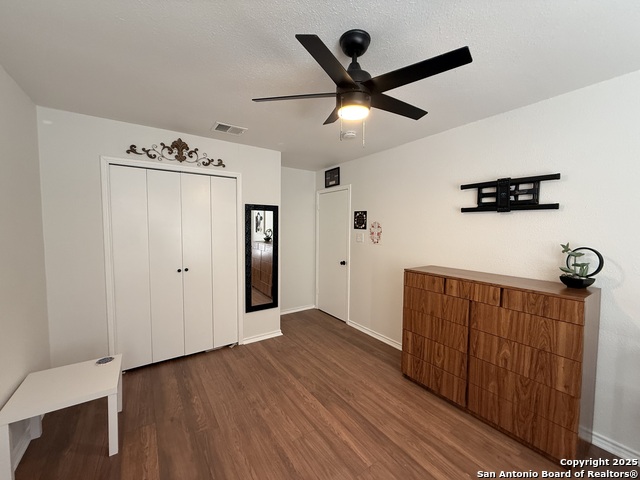 Image 31 of 45 For 258 Burlington Dr.