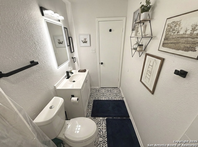 Image 32 of 45 For 258 Burlington Dr.