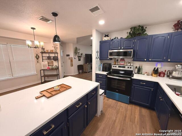 Image 7 of 45 For 258 Burlington Dr.