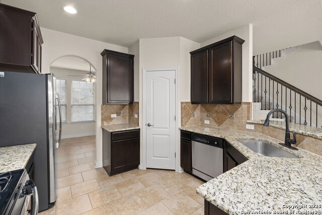 Image 10 of 44 For 2723 Seal Pointe