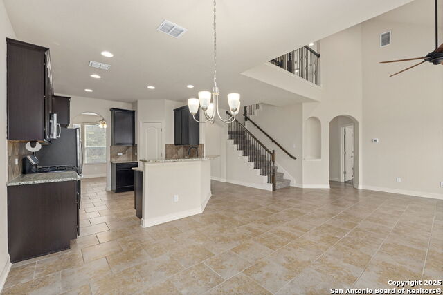 Image 14 of 44 For 2723 Seal Pointe