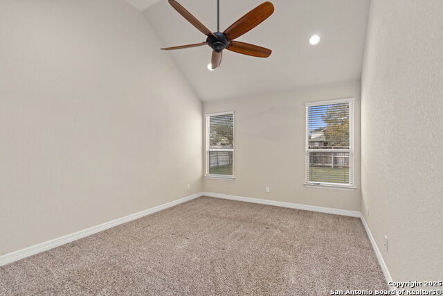 Image 21 of 44 For 2723 Seal Pointe