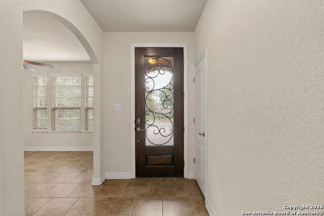 Image 7 of 44 For 2723 Seal Pointe