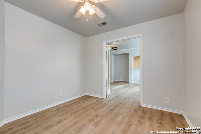 Image 12 of 24 For 5930 Wexford