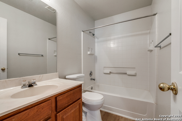 Image 20 of 24 For 5930 Wexford