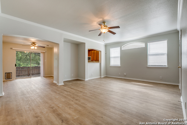 Image 4 of 24 For 5930 Wexford