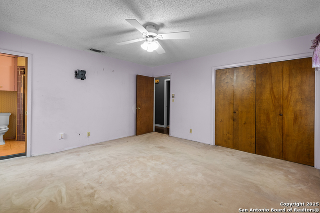 Listing photo id 17 for 810 Clearview