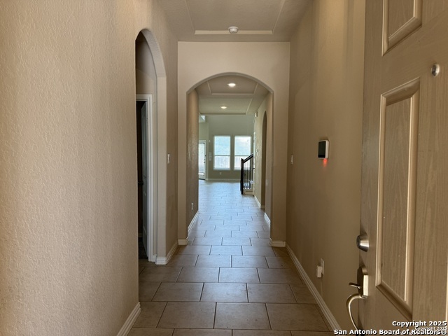 Image 3 of 4 For 14118 Saratoga Pass