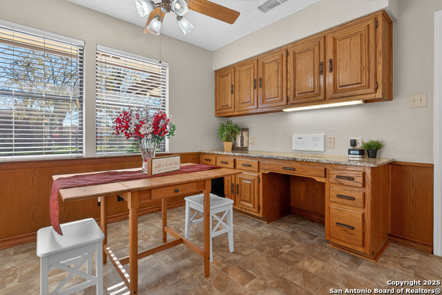 Image 19 of 53 For 6330 Lakewood Park