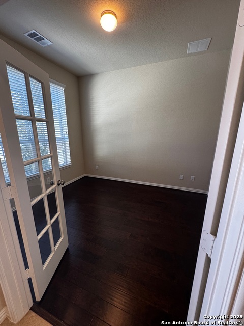 Image 32 of 33 For 615 Raceland Rd