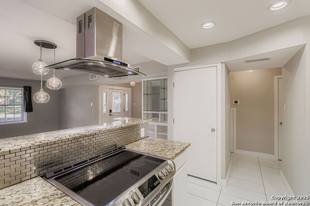 Image 14 of 27 For 11423 Whisper Valley