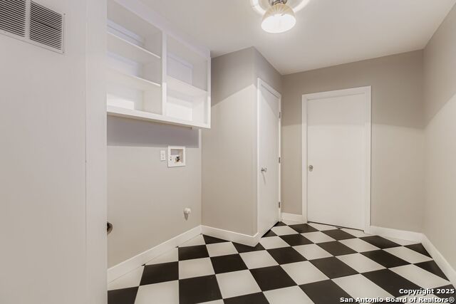 Image 22 of 27 For 11423 Whisper Valley