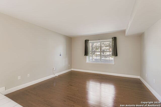 Image 5 of 27 For 11423 Whisper Valley