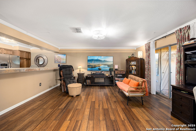 Image 15 of 29 For 4111 Medical A102