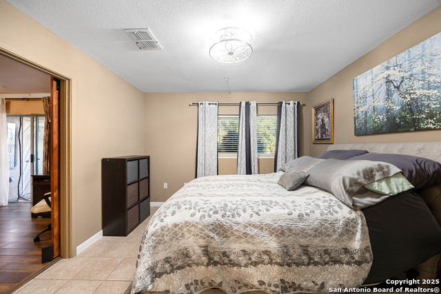 Image 20 of 29 For 4111 Medical A102