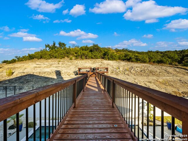 Image 33 of 60 For 27220 Highland