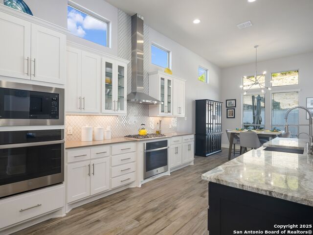 Image 9 of 60 For 27220 Highland