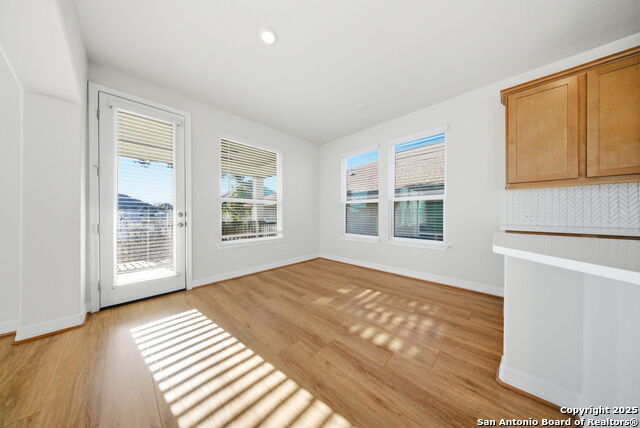 Image 14 of 48 For 662 Hidden View