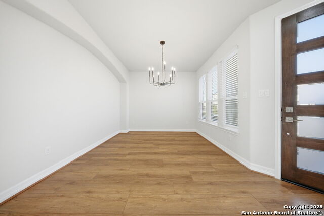 Image 6 of 48 For 662 Hidden View