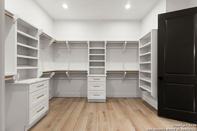 Image 28 of 38 For 34748 Ansley Ridge