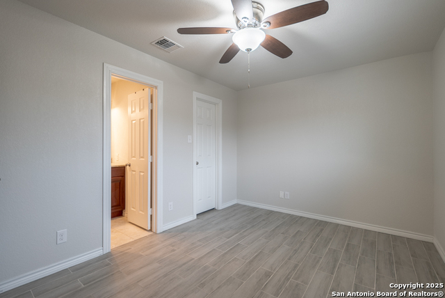 Image 11 of 22 For 6915 Flatstone Pass