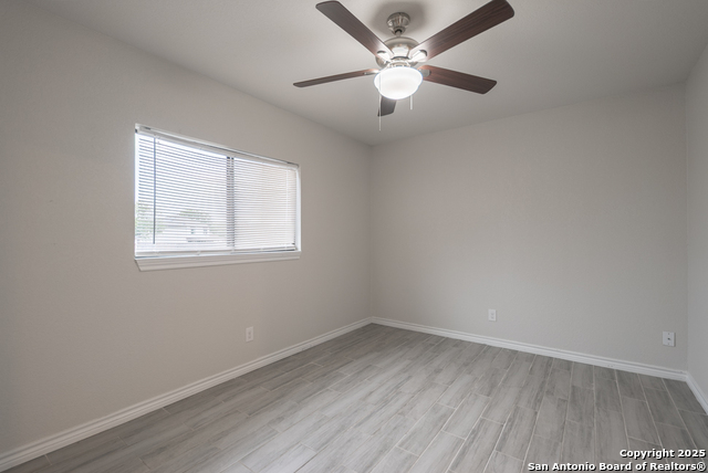 Image 14 of 22 For 6915 Flatstone Pass