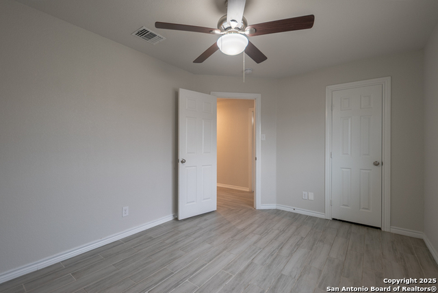 Image 15 of 22 For 6915 Flatstone Pass