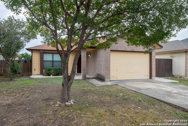 Image 2 of 22 For 6915 Flatstone Pass