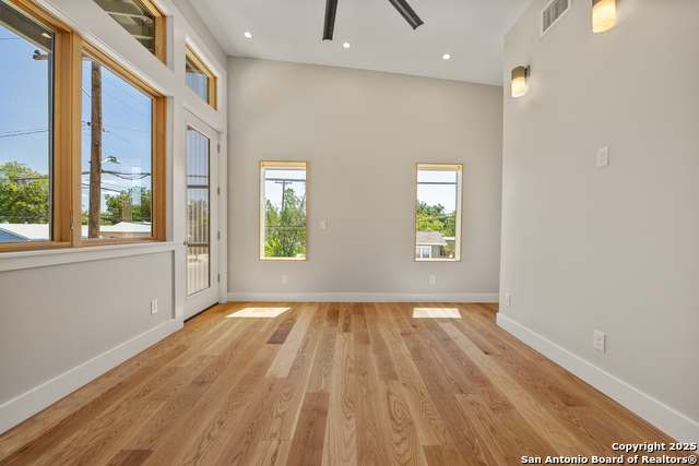 Image 15 of 28 For 1103 Cherry S