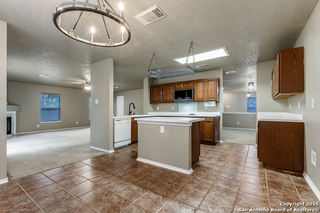 Image 11 of 25 For 2328 Village Pkwy