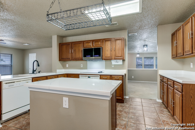 Image 13 of 25 For 2328 Village Pkwy