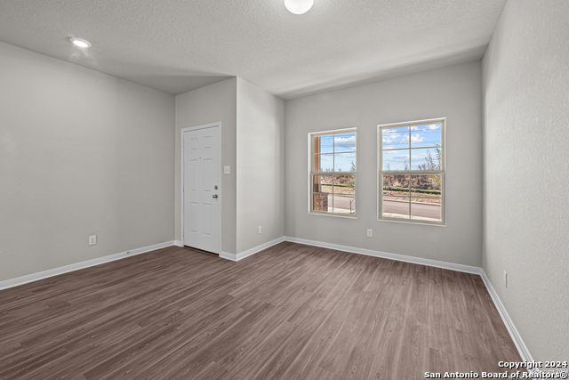 Image 9 of 40 For 8420 Aloe Vera