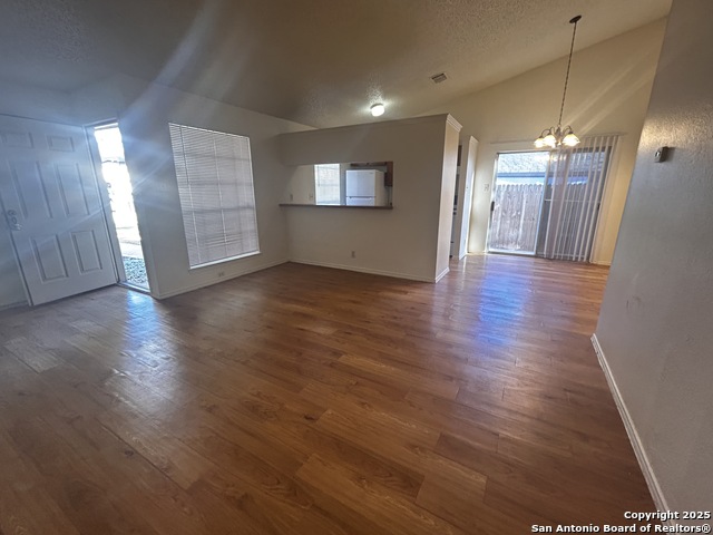 Image 4 of 10 For 14422 Watermill