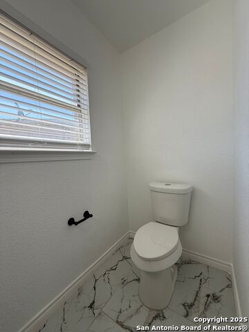 Image 15 of 17 For 4710 Bernadine Dr