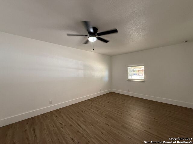 Image 16 of 17 For 4710 Bernadine Dr