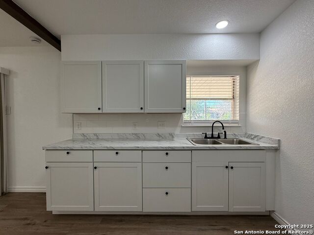 Image 9 of 17 For 4710 Bernadine Dr