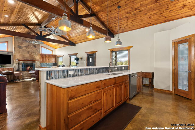 Image 10 of 48 For 381 Schneider