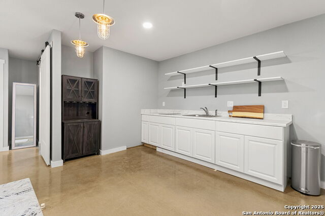 Image 38 of 48 For 381 Schneider