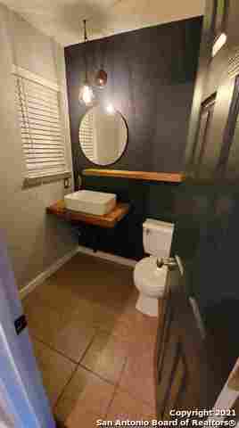 Image 19 of 22 For 6307 Sentry Pt