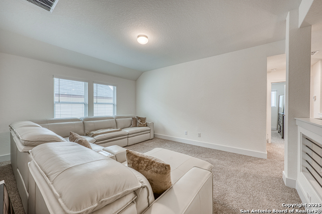 Image 30 of 49 For 216 Buttercup Alley