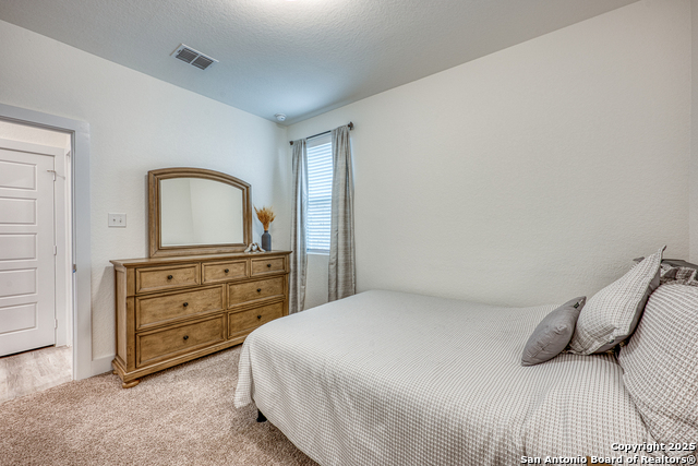 Image 45 of 49 For 216 Buttercup Alley