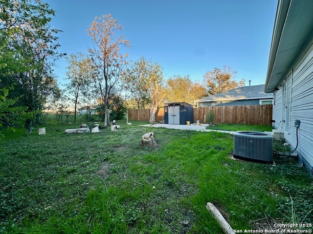 Image 11 of 11 For 924 Allende