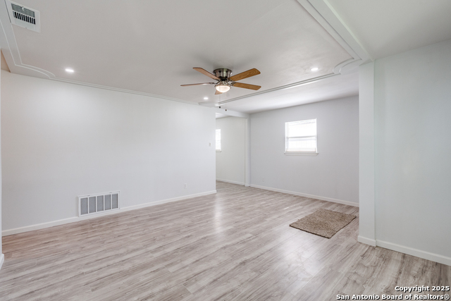 Image 8 of 25 For 326 Sublett  