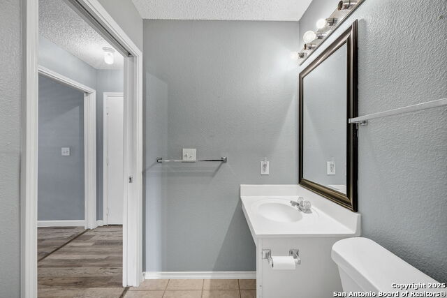 Listing photo id 27 for 7362 Rustling Brook