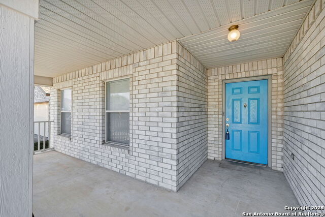 Listing photo id 2 for 7362 Rustling Brook