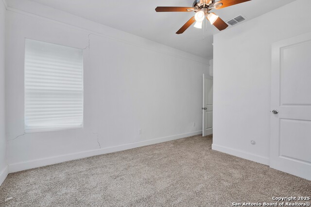 Listing photo id 12 for 438 Vanderbilt