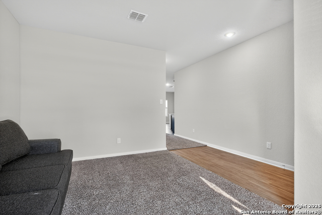 Image 5 of 43 For 7811 Champion Creek