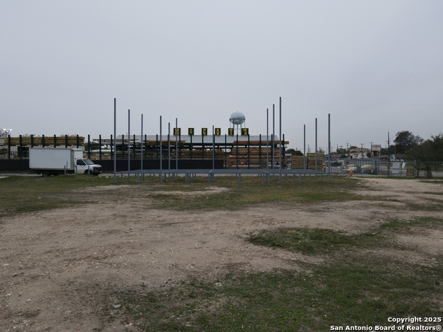 Image 13 of 33 For 1600 General Mcmullen S