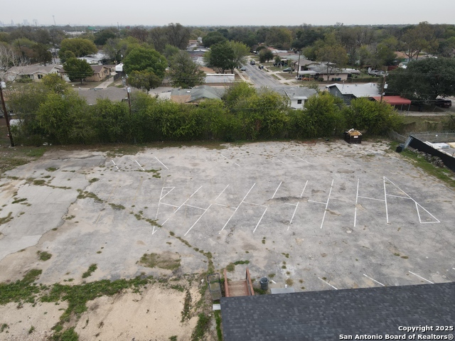 Image 20 of 33 For 1600 General Mcmullen S